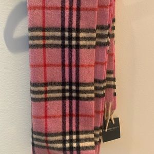 NWT Burberry Cashmere Scarf